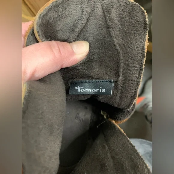 Tamaris Leather Bootie size 7.5 - Picture 11 of 11